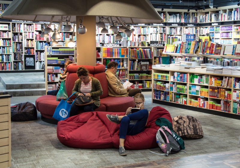 vente-SOSPEL-min_books_bookstore_book_reader_readers_reading_shop_sale_books-849006